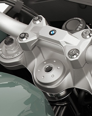 La fourche réglable de la F 900 GS de BMW Motorrad