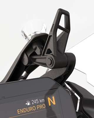 La bulle Touring réglable de la F 900 GS Adventure de BMW Motorrad