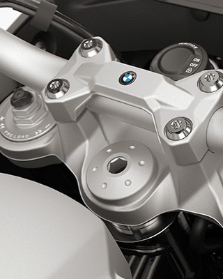 La fourche réglable de la F 900 GS de BMW Motorrad