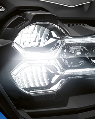 Phare de virage adaptatif avec phare LED orientable