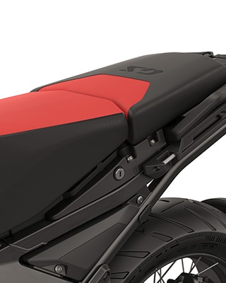 Selle pilote haute + selle passager (look selle rallye)