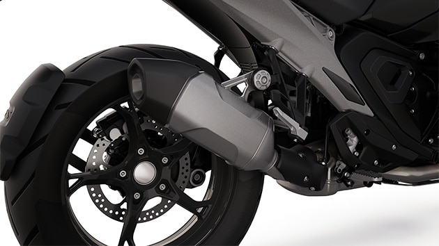 Le silencieux arrière de série de la R 1300 GS de BMW Motorrad