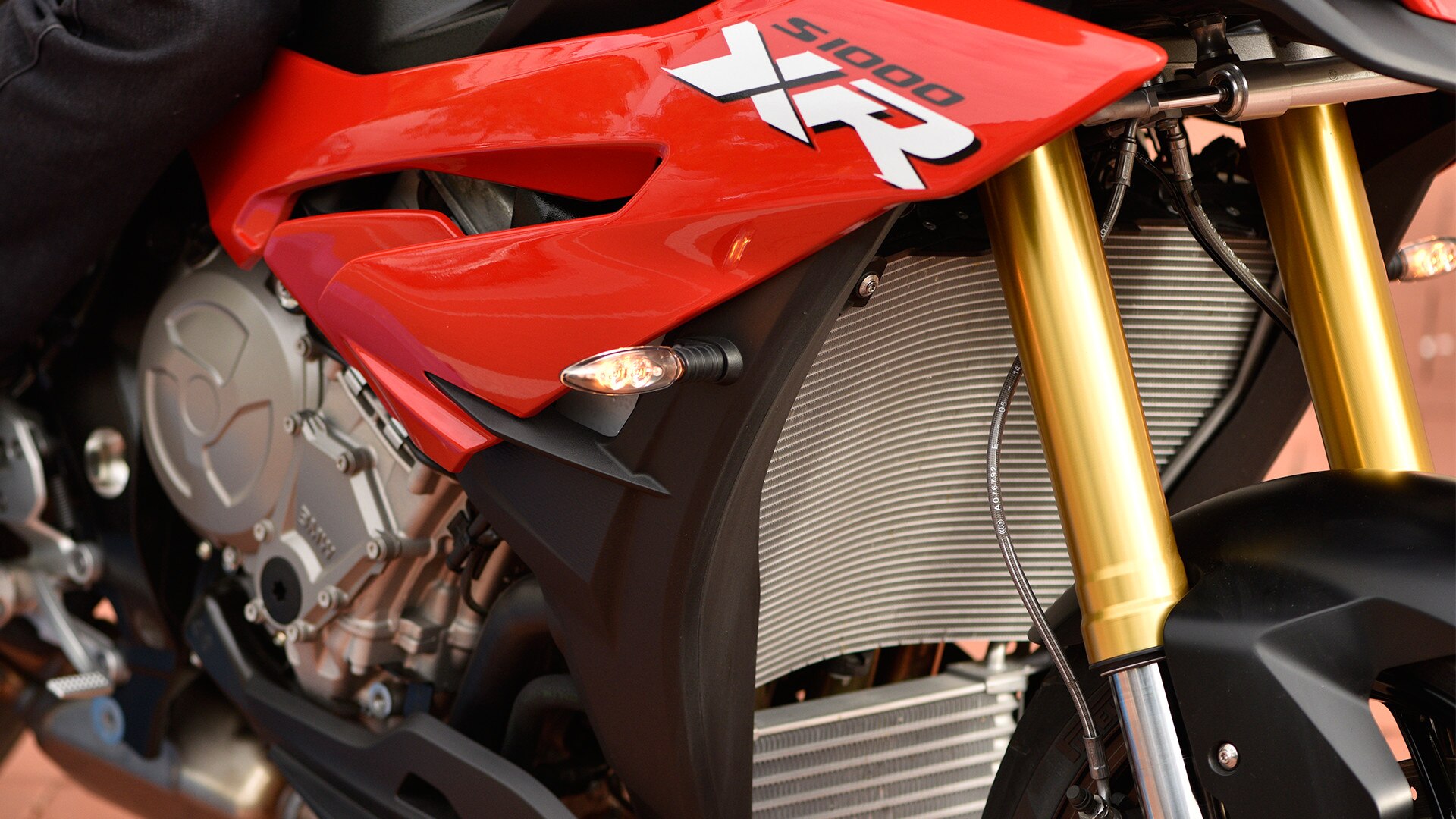S 1000 XR fourche inversée