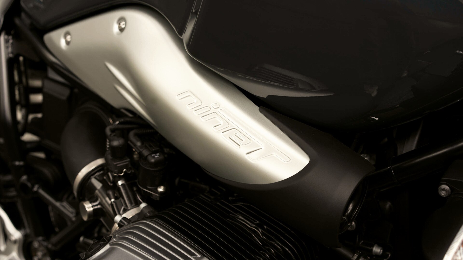 R nineT Pure lettrage « nineT »