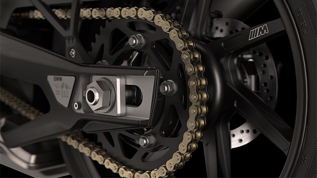 Wir sehen den LED-Scheinwerfer der S 1000 R.
