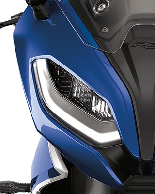 Partie avant avec feux de jour à LED de la R 1250 RS
