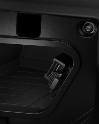 Prise de charge USB du compartiment de rangement du C 400 GT.