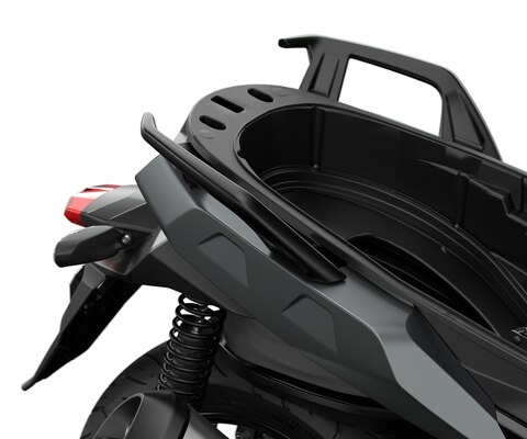 Compartiment de rangement Flexcase ouvert du C 400 X.