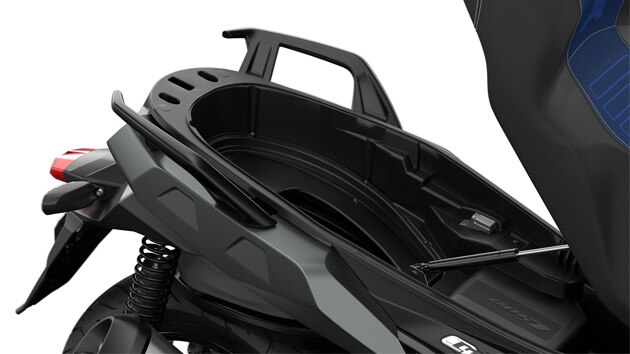 Compartiment de rangement Flexcase ouvert du C 400 X.